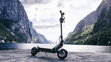 Techlife X8 V3 Off-Road Electric Scooter, 2 x 1000 W, 18 Ah 52 V