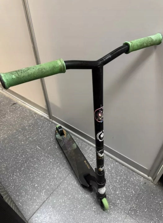 Movino Pro Scooter Maniac Stunt Scooter